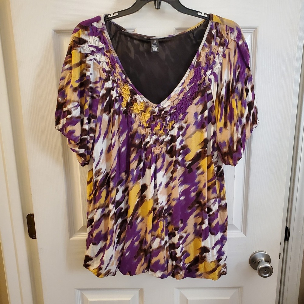 Alfani Woman sz 2X bubble hem‎ top purple gold artsy print short slv casual work